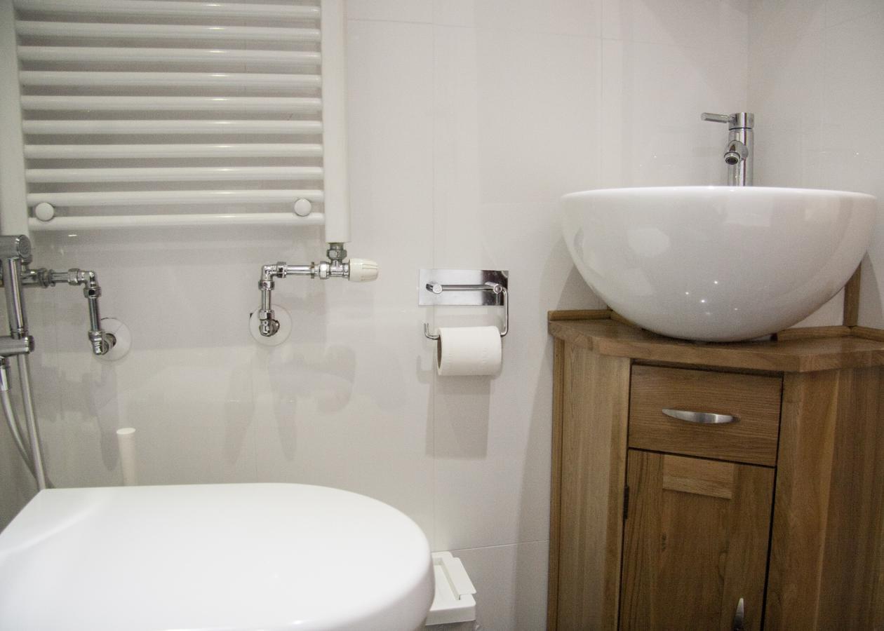 Caledonian Studio Flats London Room photo