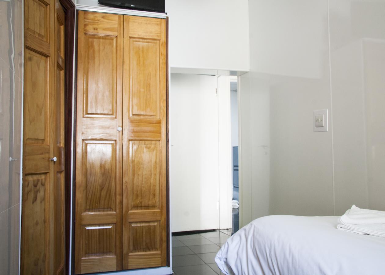 Caledonian Studio Flats London Room photo