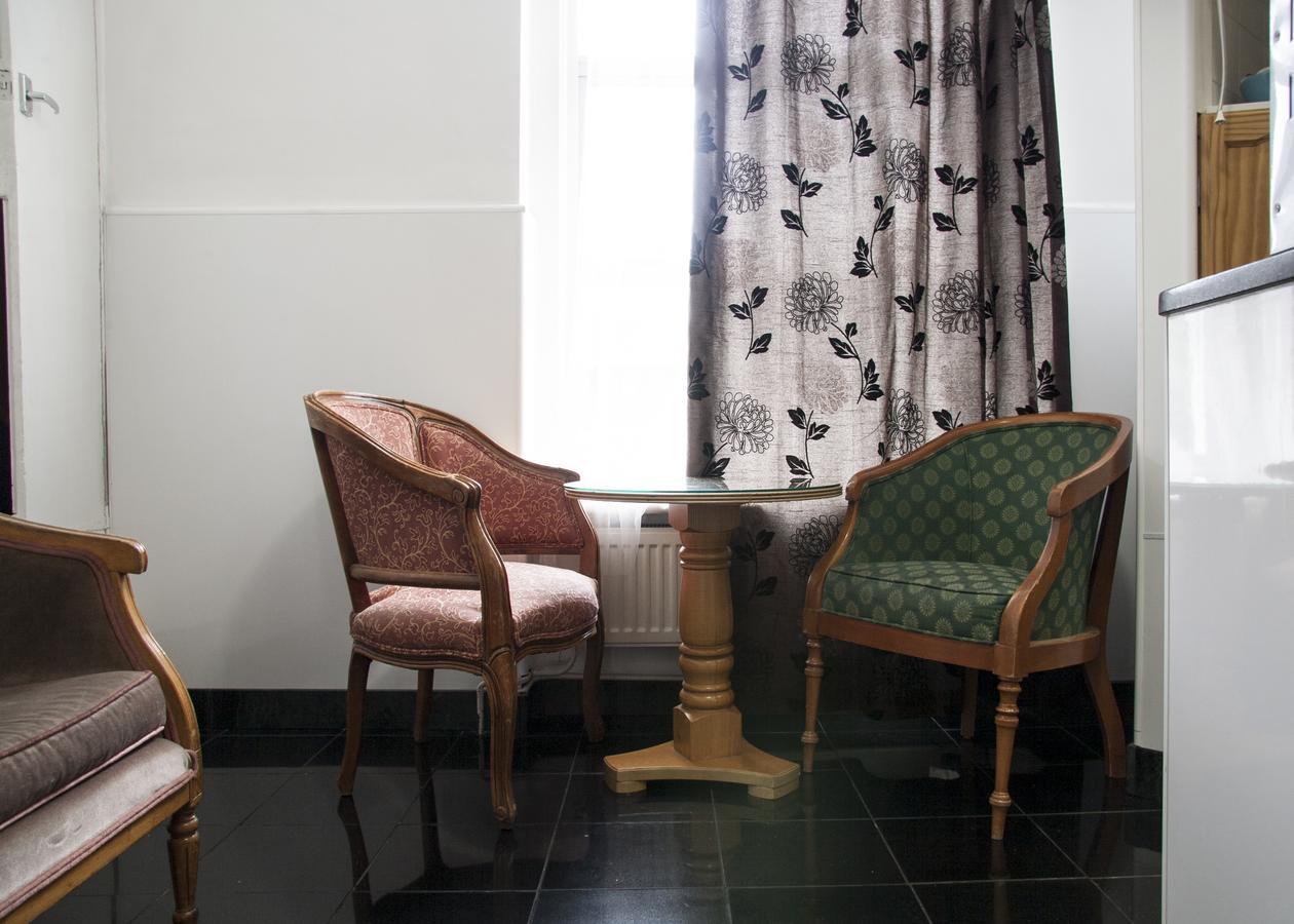 Caledonian Studio Flats London Room photo