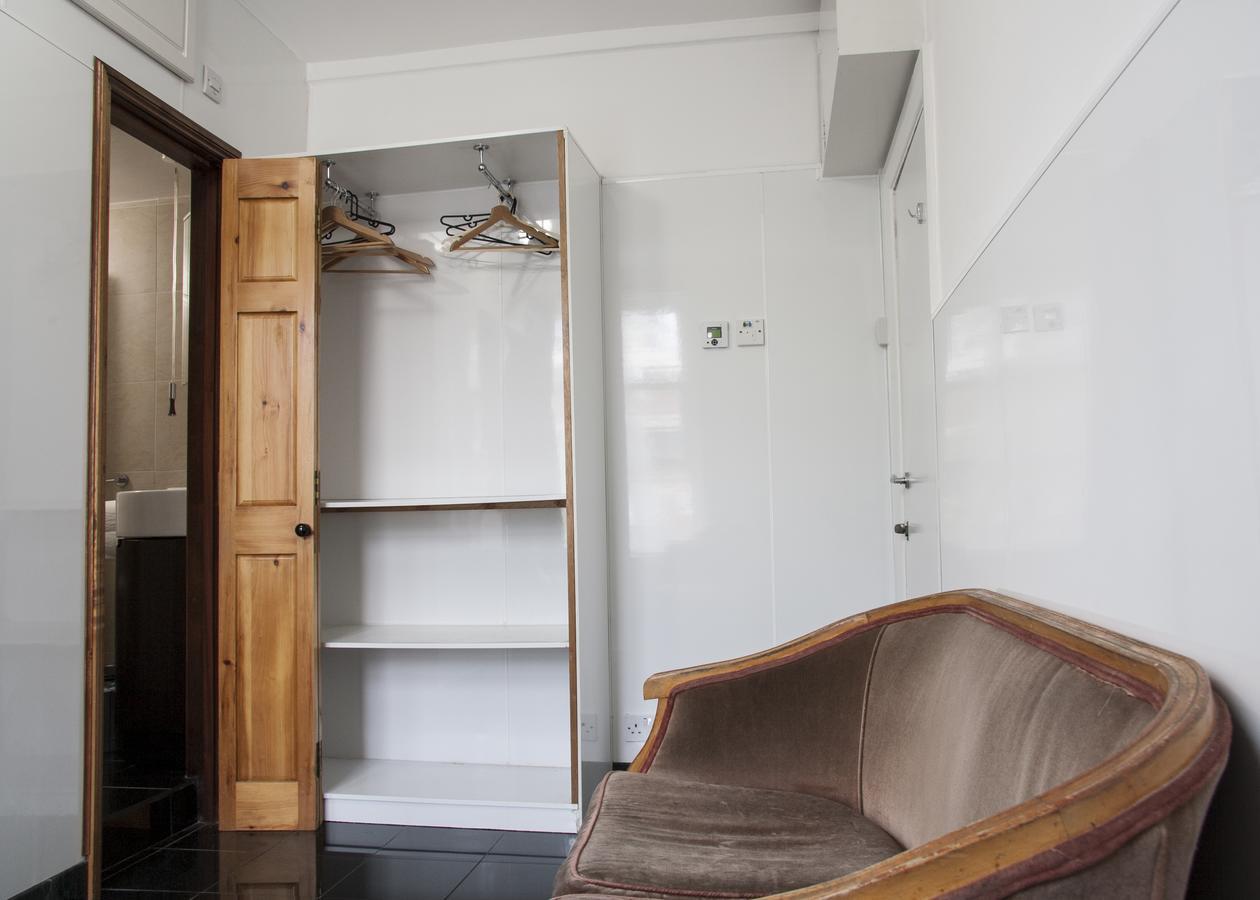 Caledonian Studio Flats London Room photo